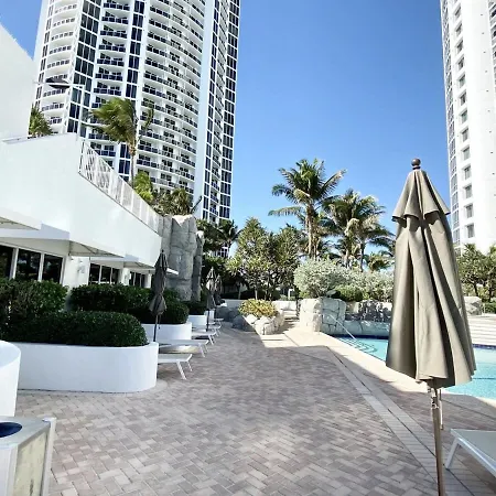 Trump International Resort By Zen Vacation Rentals Miami Beach Exterior photo